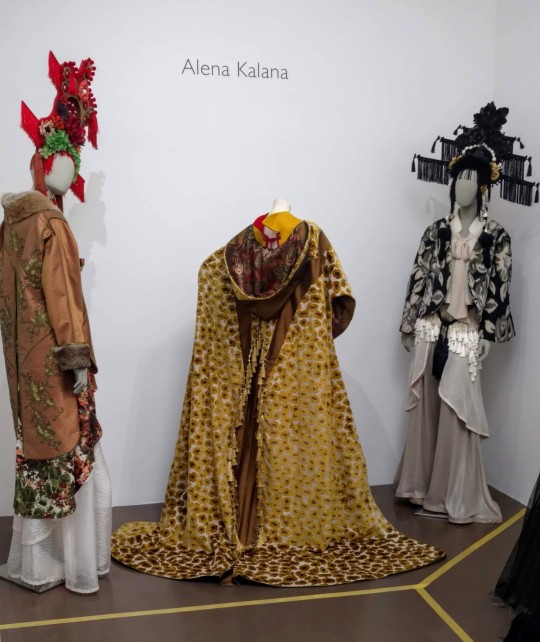 Blurred Boundaries Fashion as an Art, Alena Kalana, designer, ©EDGExpo.com